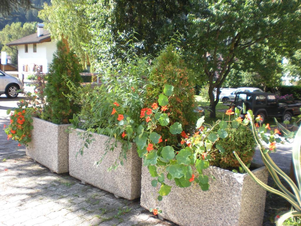 Casa Martini Apartment Медзана Екстериор снимка