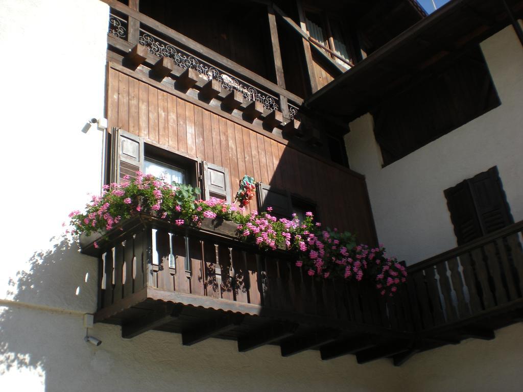 Casa Martini Apartment Медзана Екстериор снимка